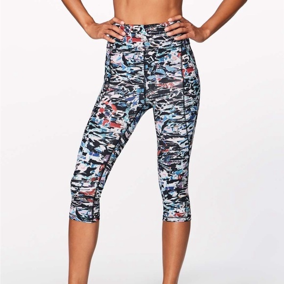 Lululemon Break Free Crop Leggings Nulux 17” Culture Clash Starlight Black Sz 6 - Picture 1 of 13
